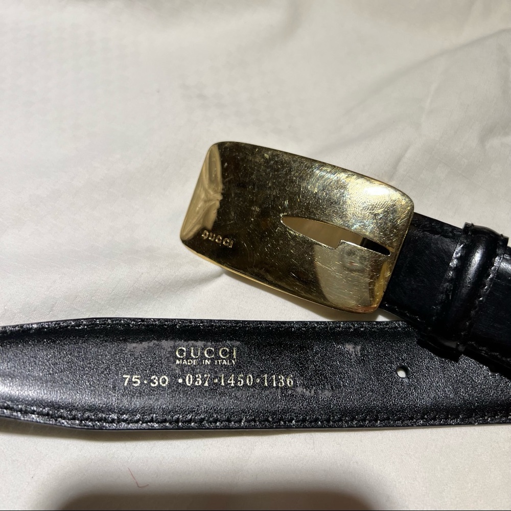 AUTHENTIC GUCCI ITALIAN MADE SIGNATURE LOGO BUCKLE BELT, 30
